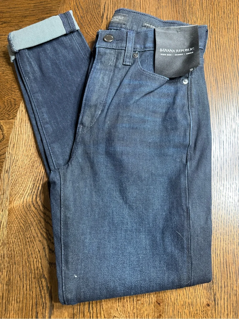NWT Banana Republic women’s Dark Blue High Rise Skinny Ankle Jeans size 25 .